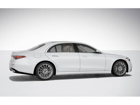 New 2025 Mercedes-Benz S 580 4MATIC Sedan image 18
