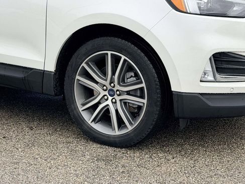 Used 2022 Ford Edge Titanium image 27