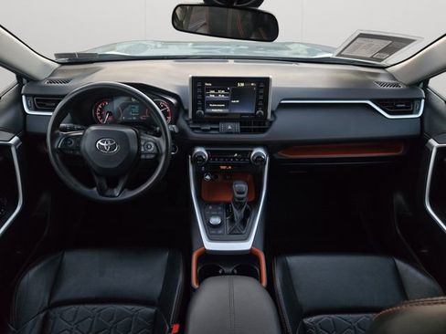 Used 2019 Toyota RAV4 Adventure image 18