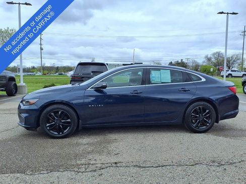 Used 2016 Chevrolet Malibu LT w/ Leather Package FWD image 8