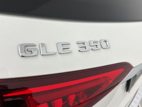 Used 2020 Mercedes-Benz GLE 350 4MATIC image 36