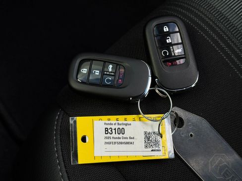 Certified 2025 Honda Civic Sport image 34