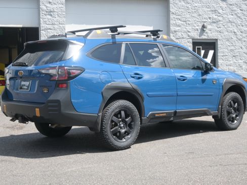 Used 2024 Subaru Outback Wilderness AWD/4WD image 9