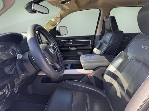 Used 2019 RAM 1500 Laramie AWD/4WD image 23