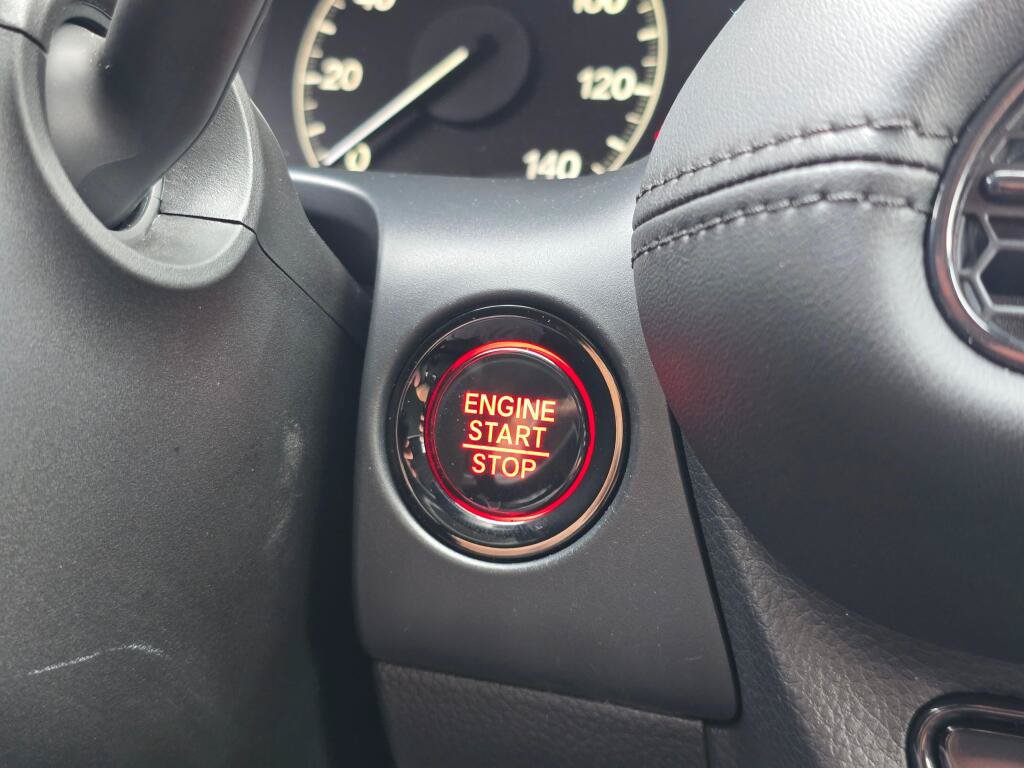 Certified 2025 Honda HR-V LX image 24