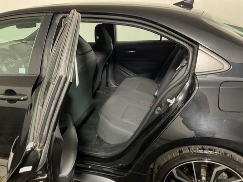 Used 2022 Toyota Corolla SE w/ SE Premium Package FWD image 33
