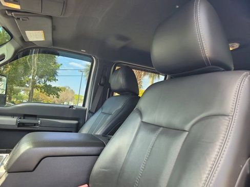 Used 2011 Ford F350 Lariat w/ Lariat Interior Pkg image 22