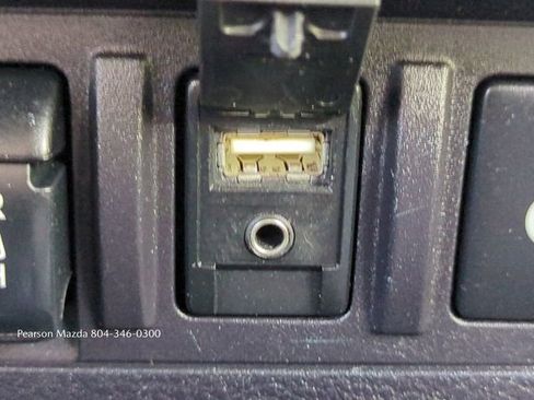 Used 2019 Toyota Tacoma TRD Sport image 23