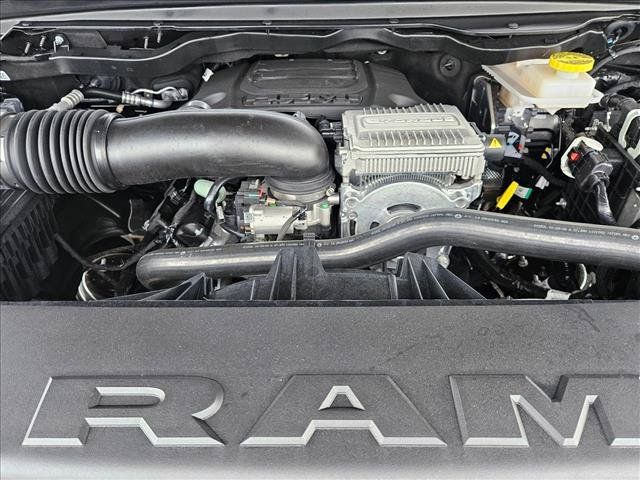 Used 2026 RAM 1500 Express RWD image 16