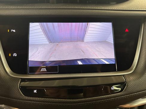 Certified 2022 Cadillac XT5 Premium Luxury w/ LPO, Floor Liner Package image 11