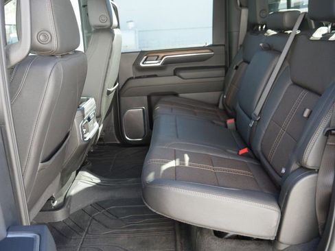 Used 2024 Chevrolet Silverado 3500 High Country w/ High Country Premium Package image 28