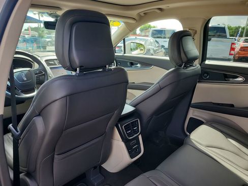 Certified 2020 Lincoln Nautilus Reserve w/ Equipment Group 201A AWD/4WD image 11