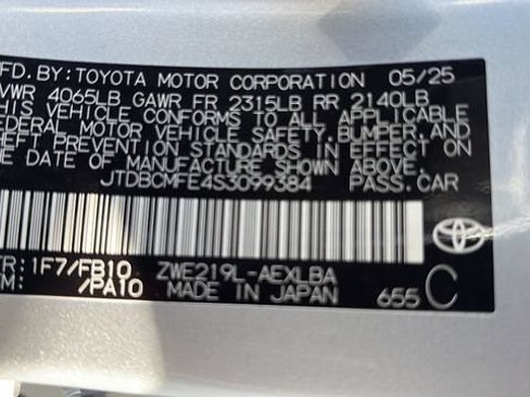 Used 2025 Toyota Corolla LE FWD image 20