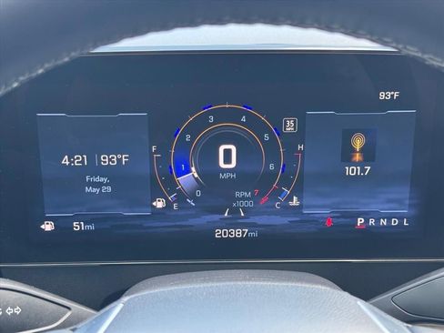 Used 2025 Chevrolet Traverse LT w/ Driver Confidence Package FWD image 19