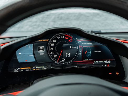 Used 2023 Ferrari 296 GTB image 33