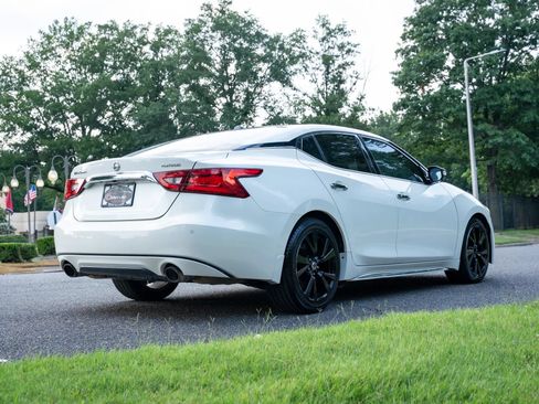 Used 2017 Nissan Maxima Platinum FWD image 5