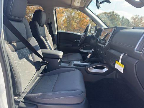 New 2026 Nissan Frontier SV w/ Tow Package image 16
