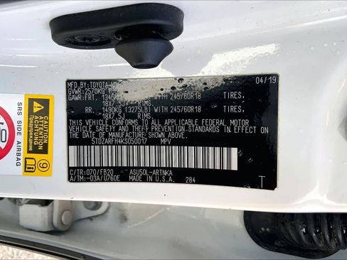 Used 2019 Toyota Highlander LE image 36