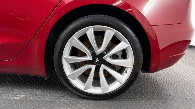 Used 2018 Tesla Model 3 Long Range AWD/4WD image 33