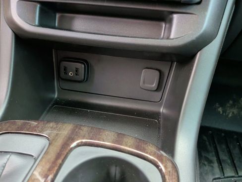 Used 2022 GMC Canyon Elevation w/ Trailering Package image 26