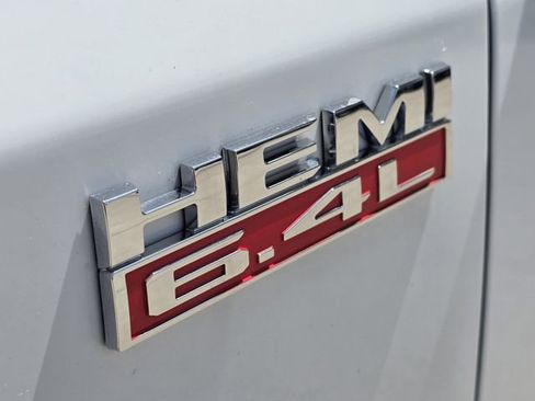 Used 2022 RAM 2500 Tradesman AWD/4WD image 8