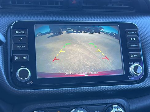 Used 2023 Nissan Kicks SV image 32