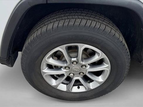 Used 2015 Jeep Grand Cherokee Limited w/ Luxury Group II AWD/4WD image 9