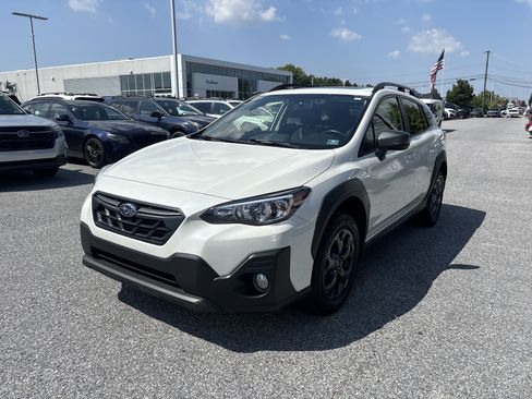 Used 2022 Subaru Crosstrek 2.5i Sport w/ Moonroof Package AWD/4WD image 18