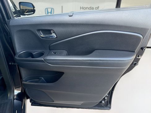 Used 2021 Honda Pilot EX-L image 32