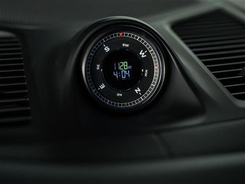 Certified 2026 Porsche Cayenne Coupe AWD/4WD image 29