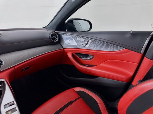 Used 2021 Mercedes-Benz AMG GT 63 image 26