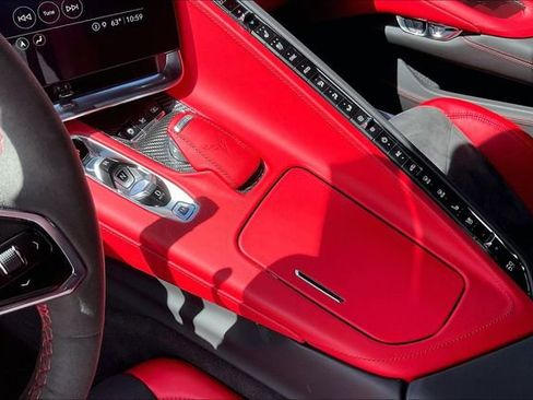 Used 2022 Chevrolet Corvette Stingray Premium Cpe w/ Z51 Performance Package image 16