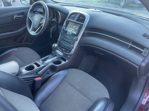Used 2016 Chevrolet Malibu LT FWD image 30