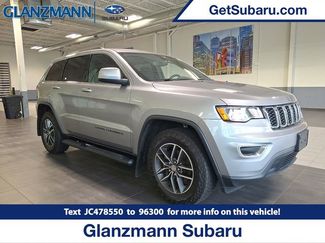 Used 2018 Jeep Grand Cherokee Laredo AWD/4WD video 1