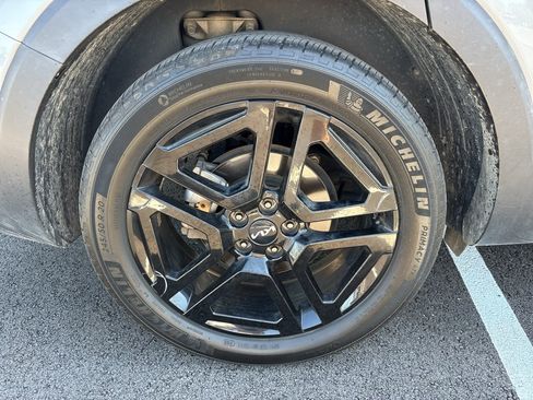 Used 2024 Kia Telluride SX X-Line AWD/4WD image 15