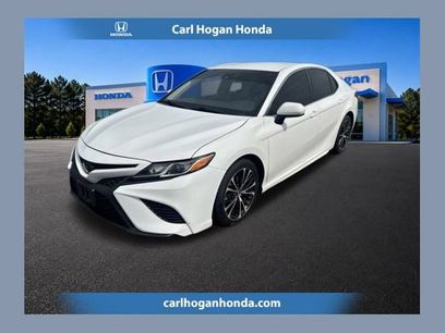 Used 2018 Toyota Camry SE