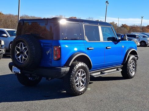 Used 2024 Ford Bronco Badlands image 6