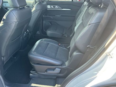 Used 2026 Ford Explorer ST w/ Sun And Sound Package RWD image 22