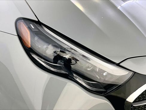 New 2026 Mercedes-Benz E 450 4MATIC Sedan image 16
