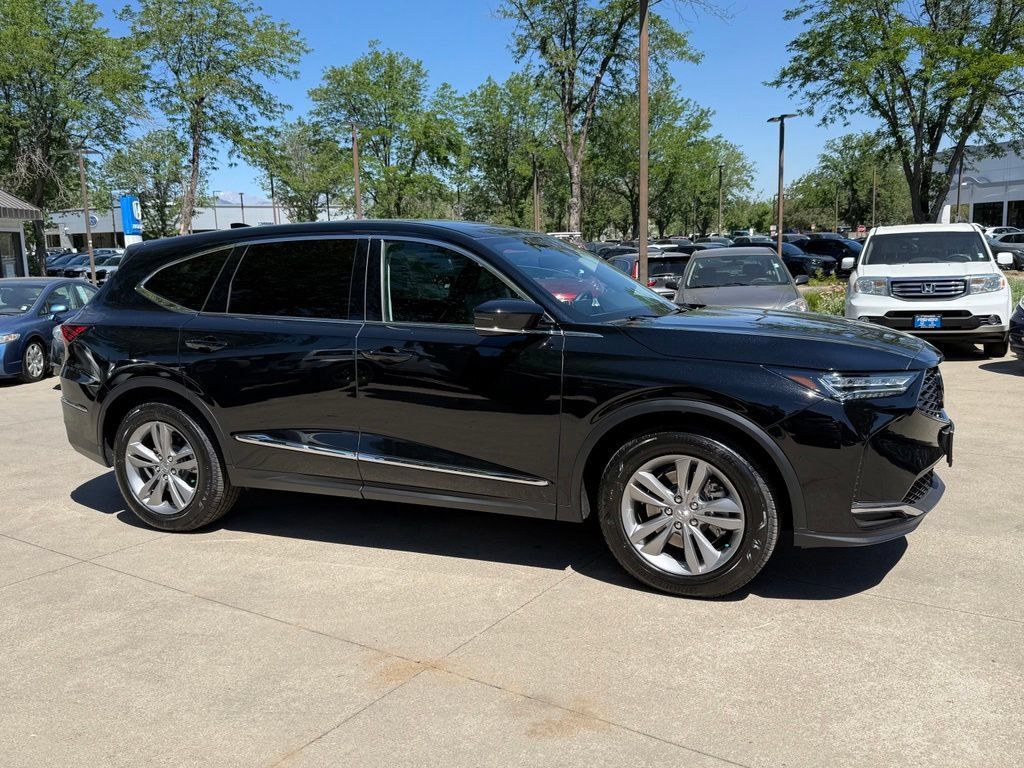 Used 2026 Acura MDX SH-AWD image 5