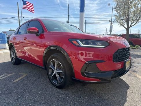 Used 2024 Honda HR-V EX-L image 2