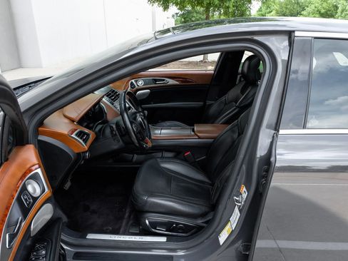 Used 2017 Lincoln MKZ Black Label w/ Technology Package AWD/4WD image 4