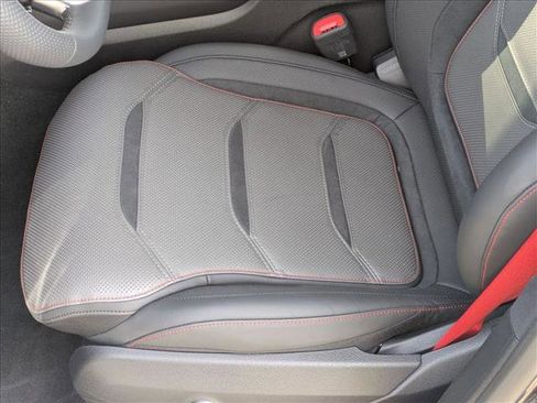 New 2026 Mercedes-Benz GLC 63 AMG S image 4