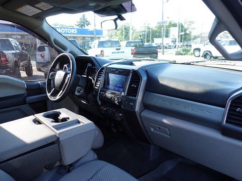 Used 2022 Ford F250 XLT w/ XLT Value Package image 33