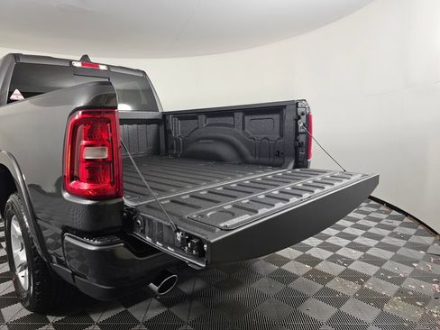 New 2026 RAM 1500 Big Horn AWD/4WD image 15