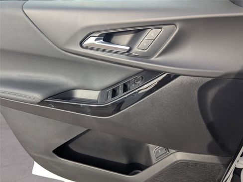 New 2026 Chevrolet Equinox LT w/ Convenience Package II image 21