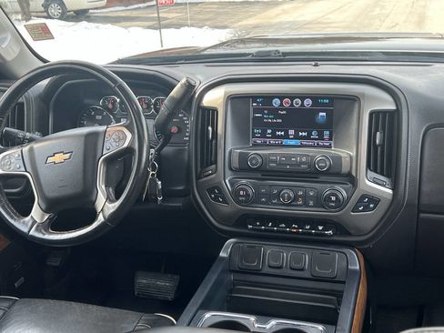 Used 2018 Chevrolet Silverado 3500 High Country AWD/4WD image 28