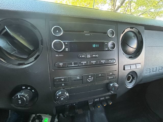 Used 2016 Ford F250 XL w/ XL Appearance Package AWD/4WD image 12