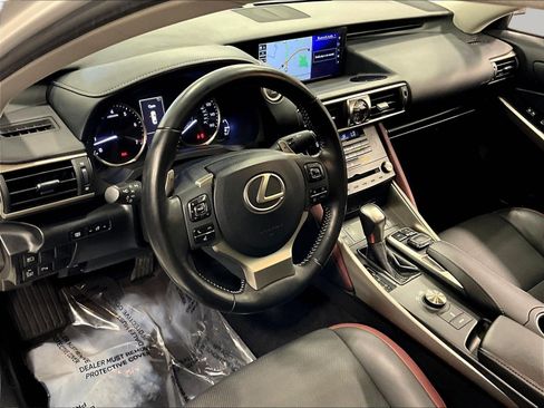 Used 2018 Lexus IS 300 AWD w/ Comfort Package image 17