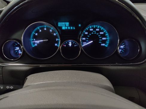 Used 2017 Buick Enclave Premium w/ Trailering Package FWD image 23